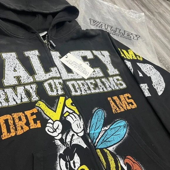 Vale forever zip up - Picture 2 of 6